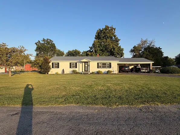 70 Walnut St, Sturgis, KY 42459