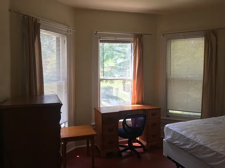 115 Giles Street — Photo 19