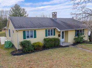 26 Ridge Rd, Frenchtown, NJ 08825