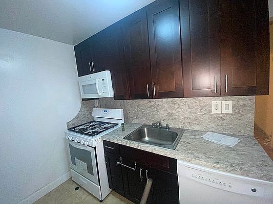 4th image of 65-30 224th St #1