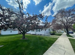 2421 26th St, Kenosha, WI 53140