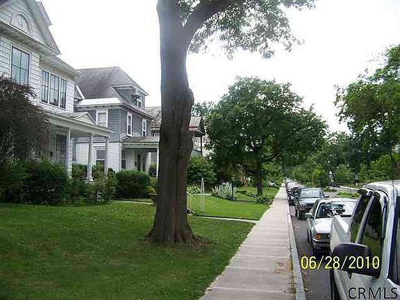 2nd image of 1168 Parkwood Blvd