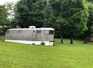 32 Walnut Ln, Jamestown, KY 42629
