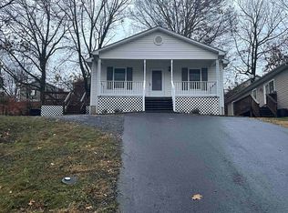 514 A St, Staunton, VA 24401