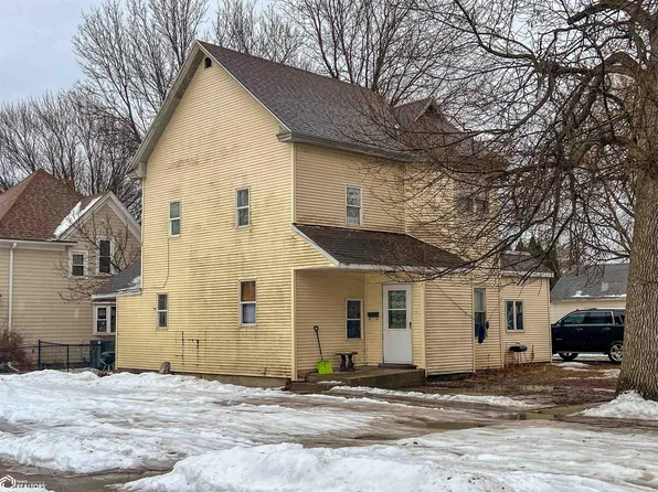 203 2nd Ave NE, Hampton, IA 50441