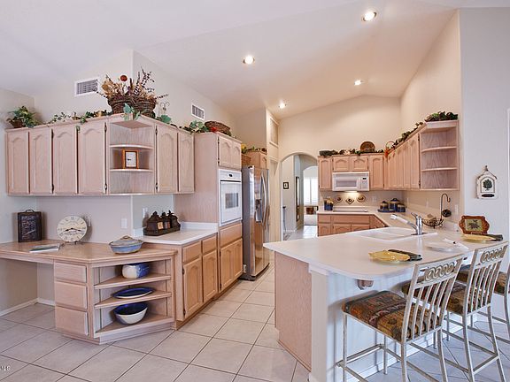 4th image of 3689 N Granite Dr