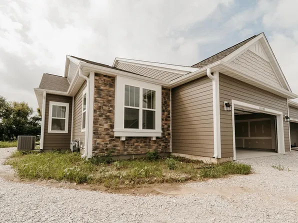 N17W29579 Caldicot CIRCLE N N, Pewaukee, WI 53072