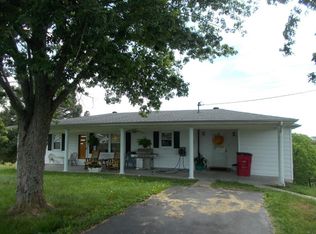 5348 Gamaliel Rd, Tompkinsville, KY 42167