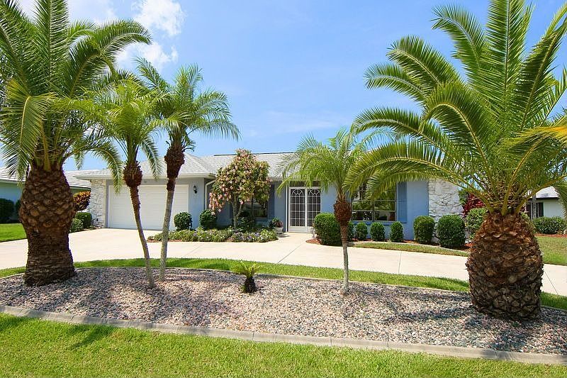 Front of home with circular drive