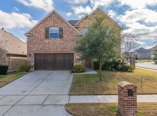 210 Bentley Dr, Midlothian, TX 76065