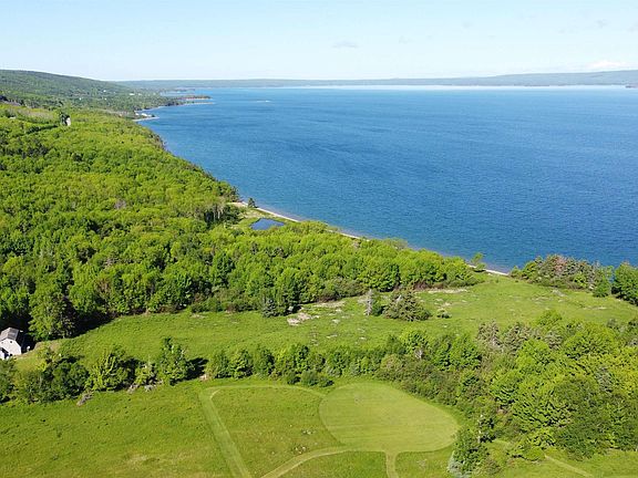 2nd image of W Bay Rd