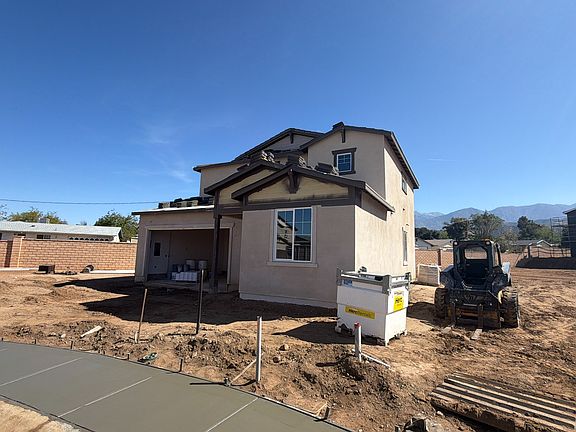 4th image of 12837 2nd St #4