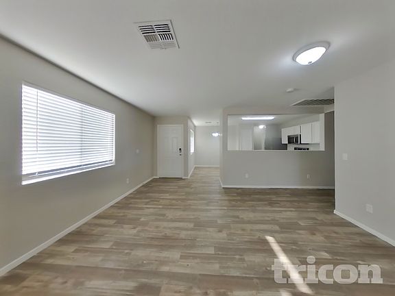 3rd image of 10410 W Pioneer St