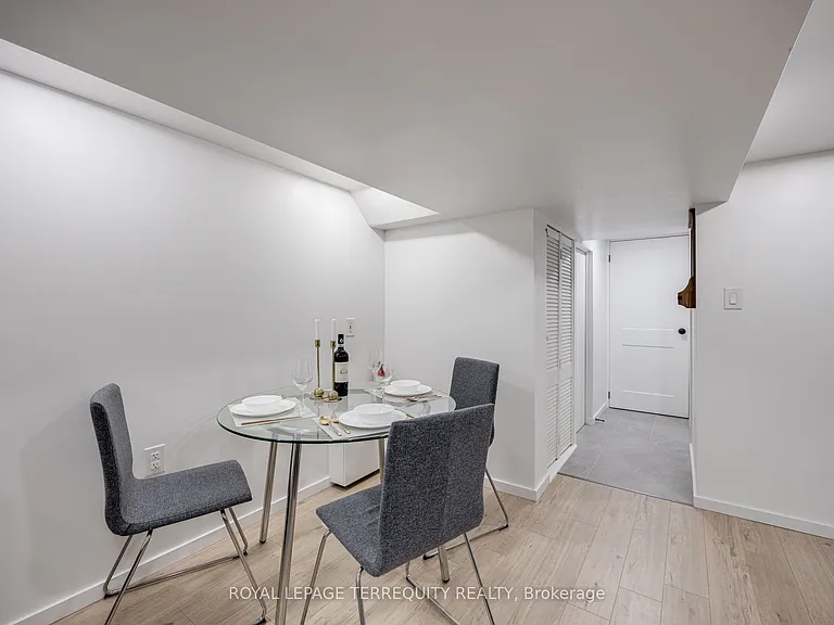 490 Symington Ave #BASEMENT — Photo 4