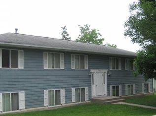 619 Orchard Ct APT D, Iowa City, IA 52246