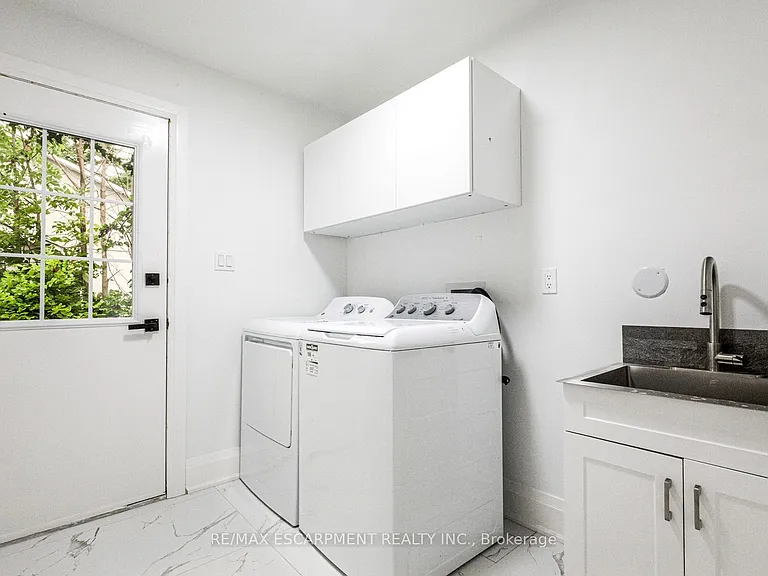 2104 Mississauga Rd — Photo 17
