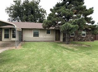 304 2nd St, Kremlin, OK 73753