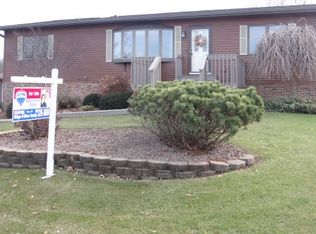 38125 S Town Ln, Prairie Du Chien, WI 53821