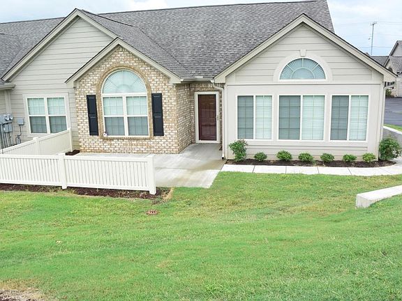 4th image of 8686 Parkview Cir #87
