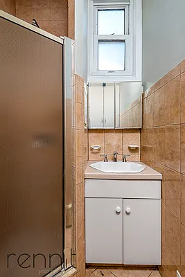 Rented by Rennit Inc. | media 42