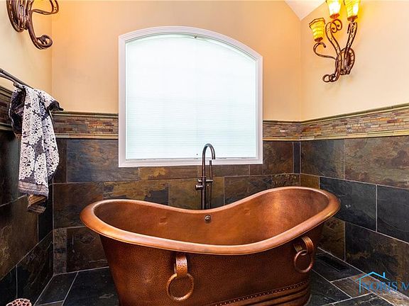 4th image of 8608 Royal Lythan Ln
