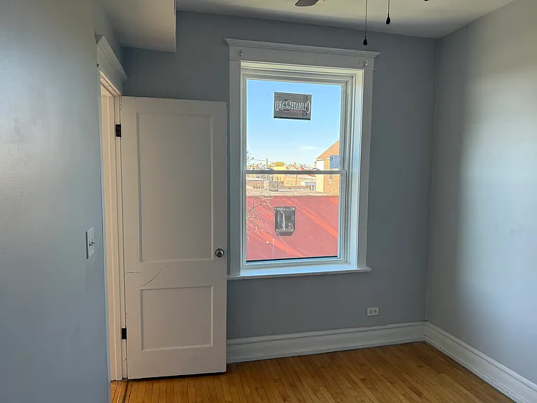 2553 S Troy St #3F — Photo 6