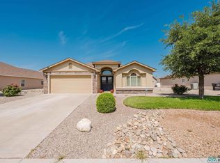 34 Holly Loop, Roswell, NM 88201