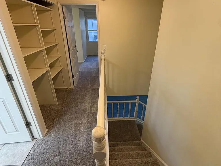 2735 Almaden St — Photo 12