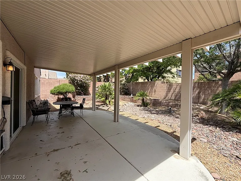11240 Playa Bonita Ave — Photo 24