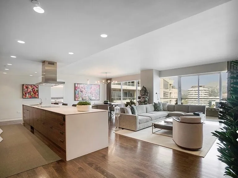 6250 Hollywood Blvd #14D — Photo 45