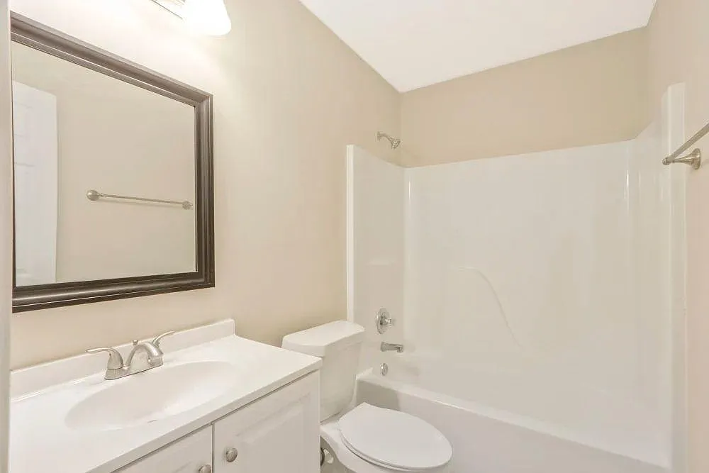 110 Whitehead Dr photo 1