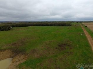 2093 Oak Ridge Trl, Inwood, IA 51240