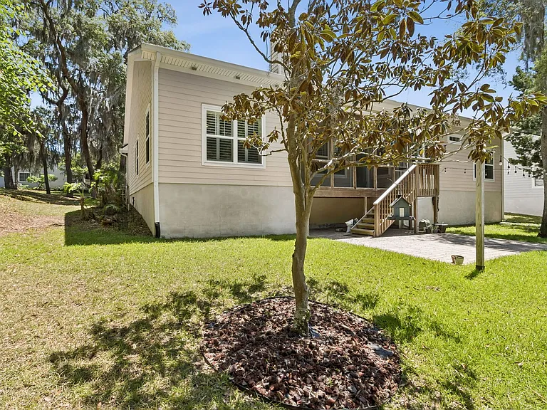 1600 Highland Dunes Way — Photo 40
