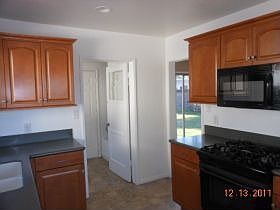 3rd image of 708 Lemon Grove Ave