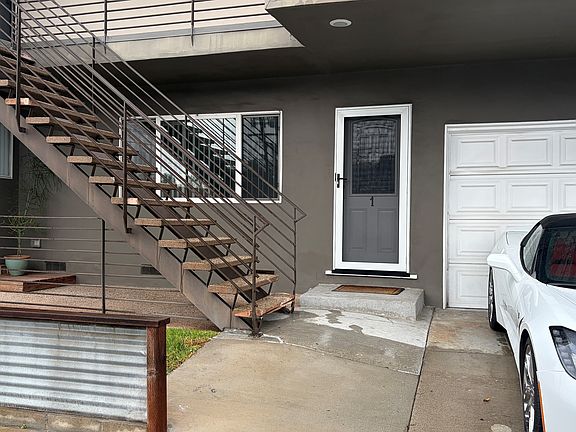 2nd image of 525 E Franklin Ave APT 1