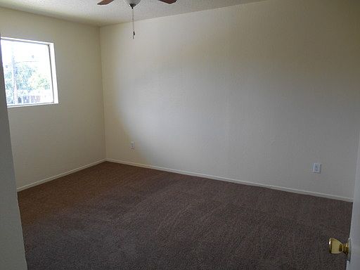5th image of 2505 SE 6th St APT 5