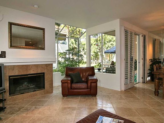 2nd image of 118 Baycrest Ct #77