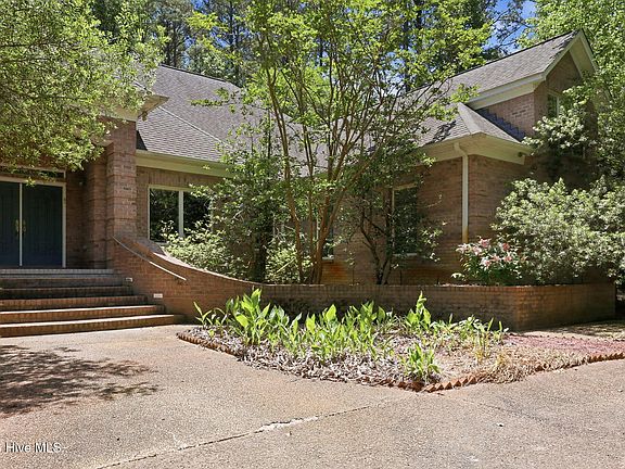 2nd image of 103 Rappahannock Drive