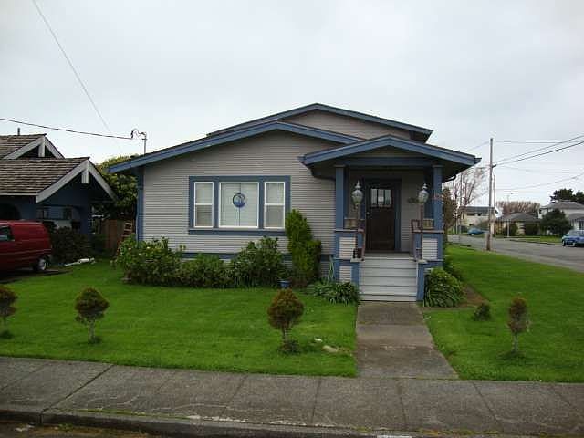 1st image of 784 A St