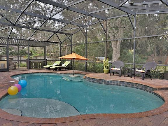 3rd image of 455 Palmetto St