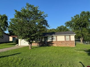 341 Bayless Ct, Gassville, AR 72635
