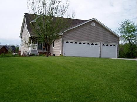 1st image of 28037 Dogwood Dr