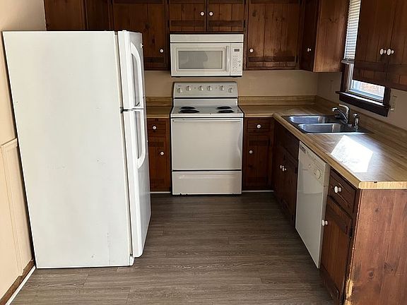 5th image of 102 Moss Creek Dr APT 101