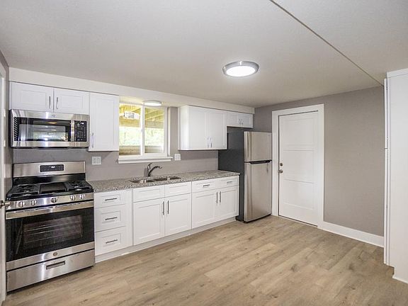 3rd image of 1800 Wayne St APT 1