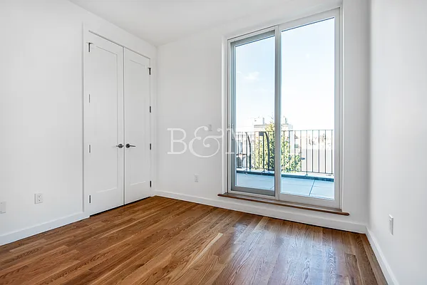 Rented by Brick&Mortar | media 36