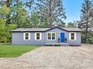 35134 Labrador Ln, Astoria, OR 97103