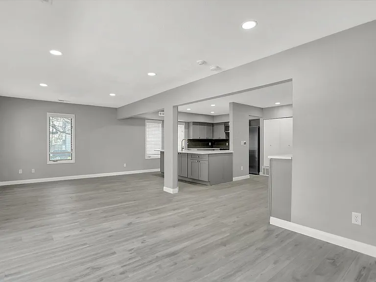 6425 S Dayton St #107 — Photo 4
