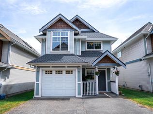 921 Colville Rd #5, Esquimalt, BC V9A4P4