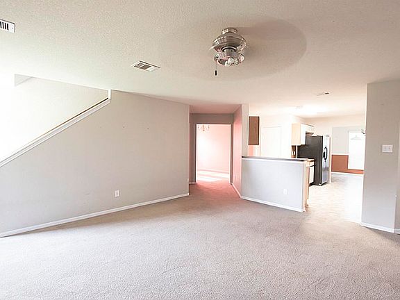 3rd image of 7807 Westington Ln