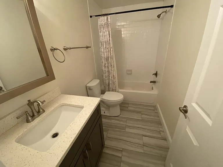 2800 Wisconsin Ave NW #409 — Photo 22